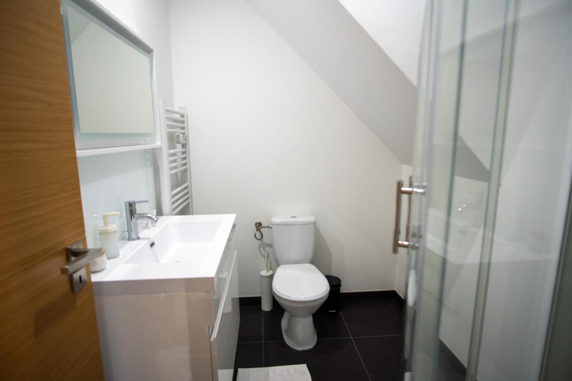 A L'Ombre Du Pin "7" - Spacious T3 Duplex Near Disneyland And Paris, 1-6 Guests Le Pin  Eksteriør billede